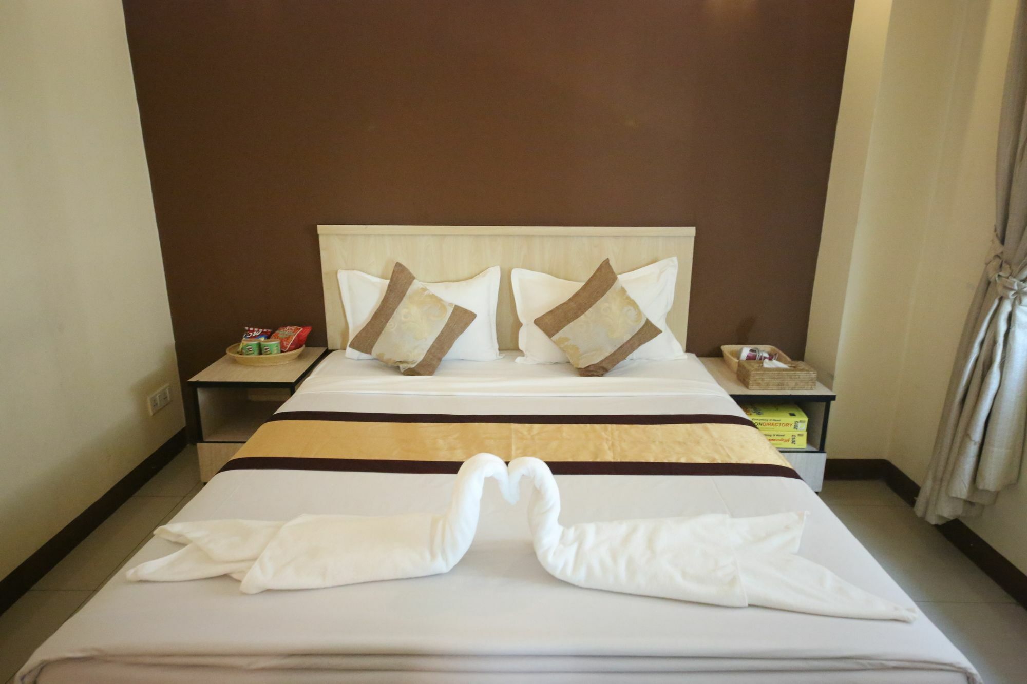 Hotel 72 Rangun Zewnętrze zdjęcie