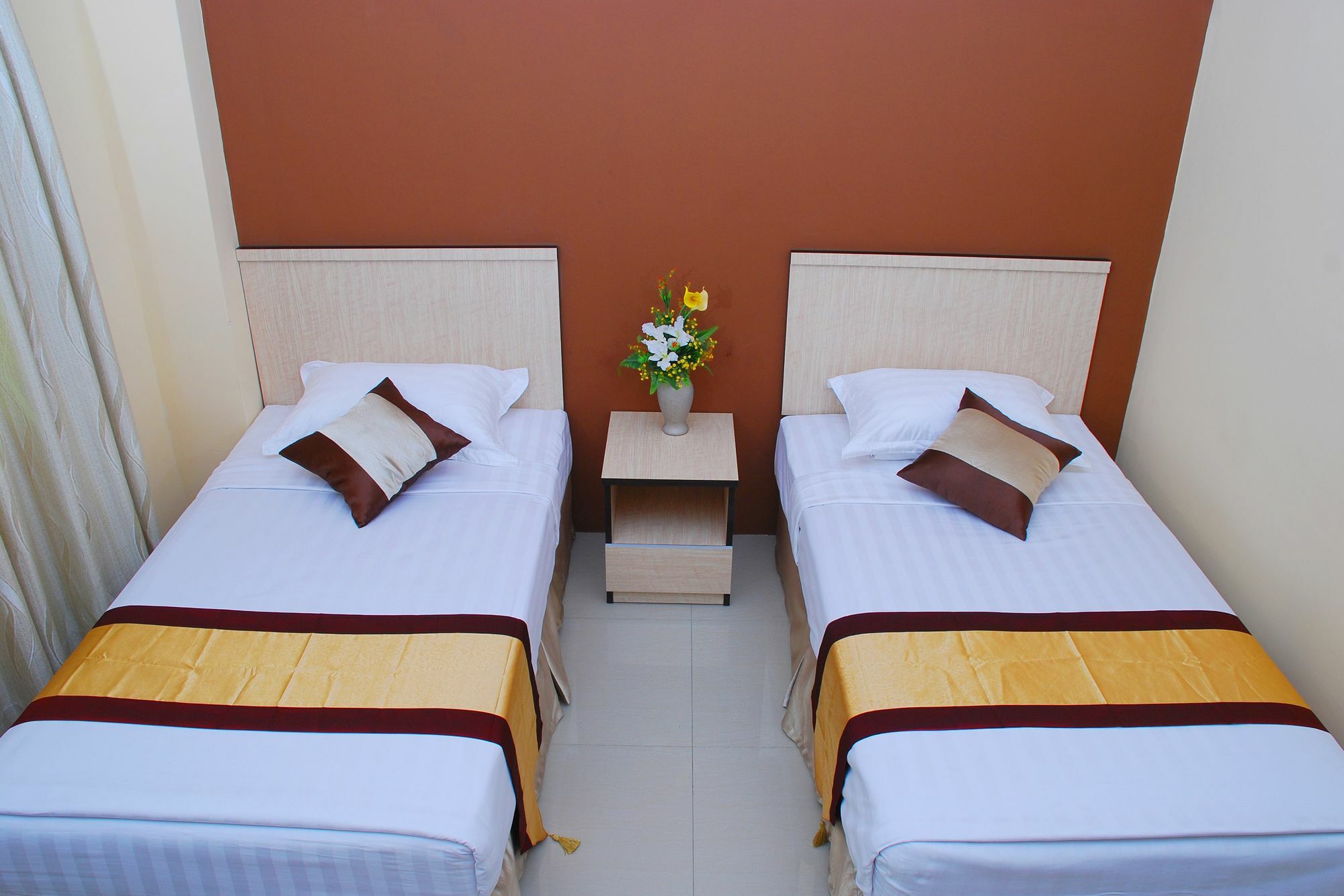 Hotel 72 Rangun Zewnętrze zdjęcie