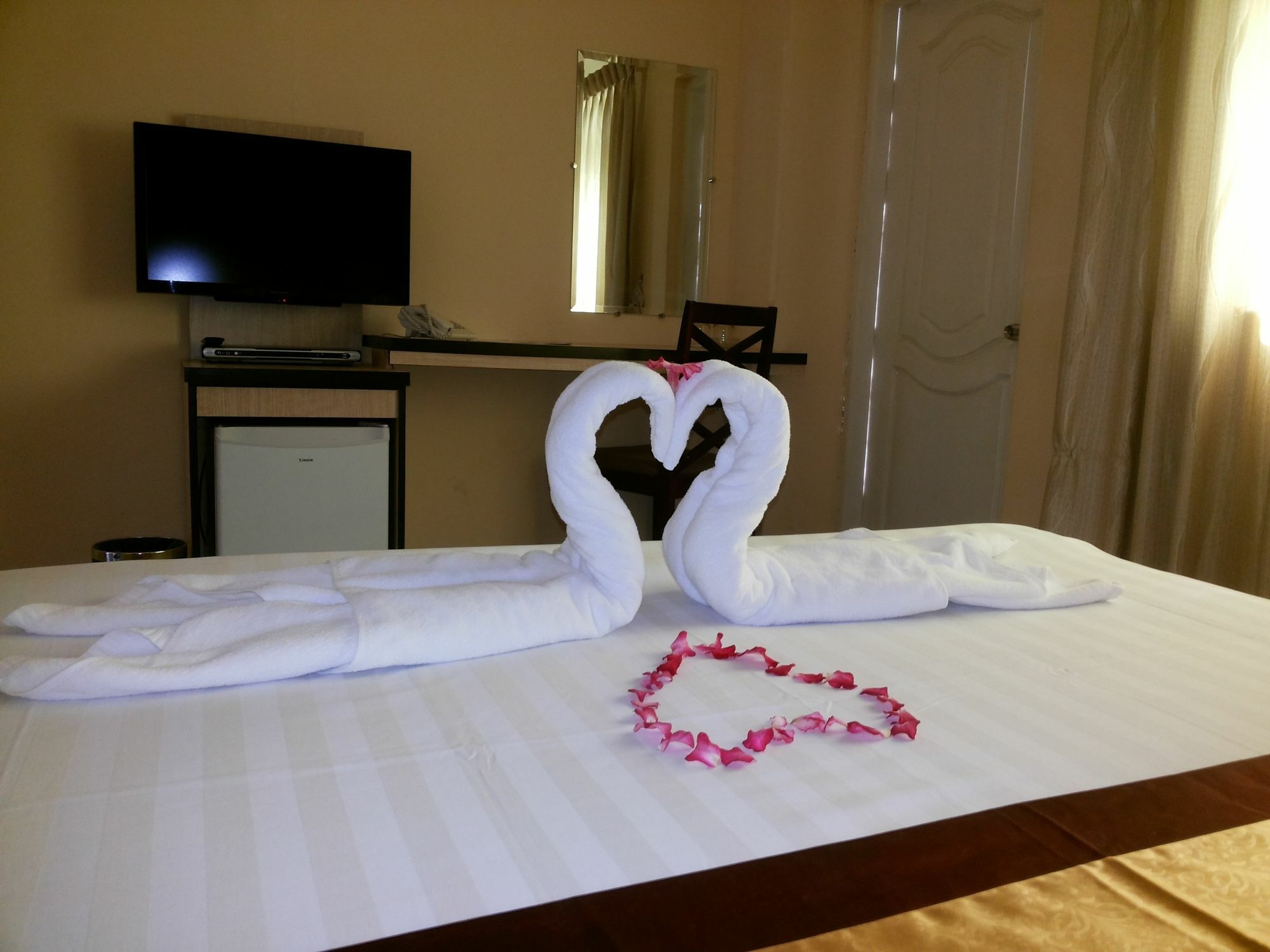 Hotel 72 Rangun Zewnętrze zdjęcie