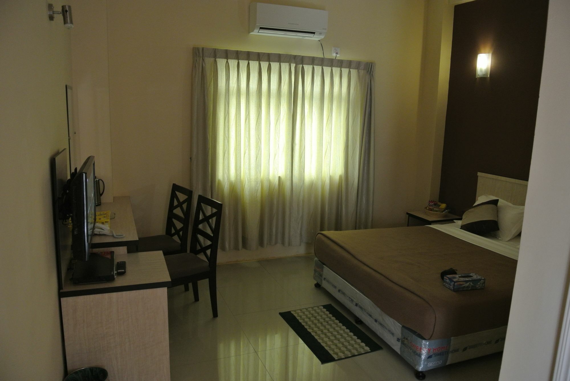Hotel 72 Rangun Zewnętrze zdjęcie