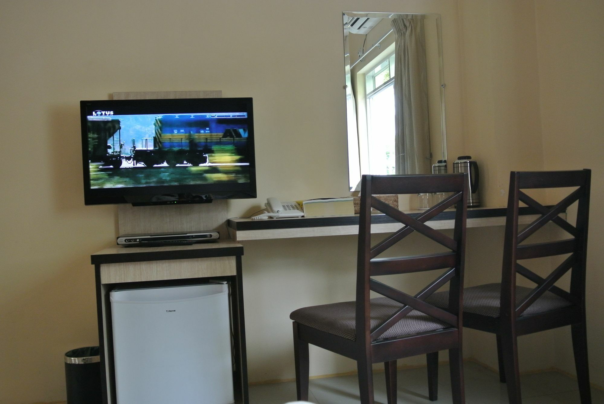 Hotel 72 Rangun Zewnętrze zdjęcie