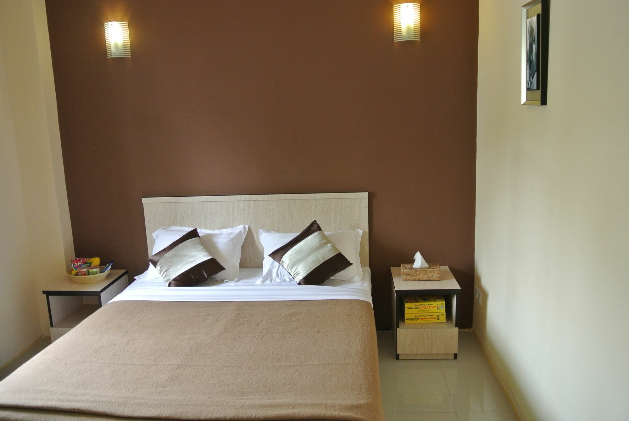 Hotel 72 Rangun Zewnętrze zdjęcie