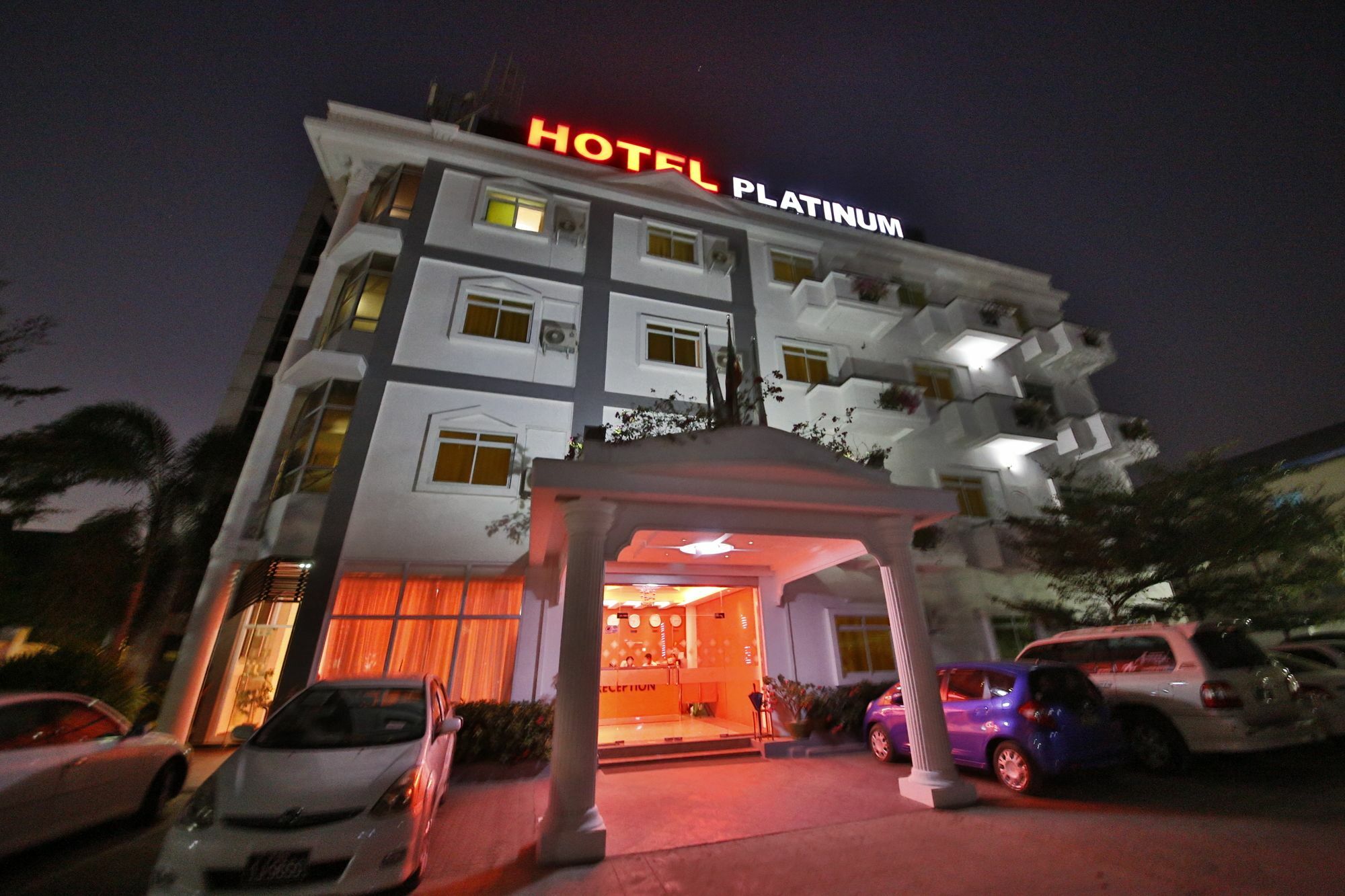 Hotel 72 Rangun Zewnętrze zdjęcie