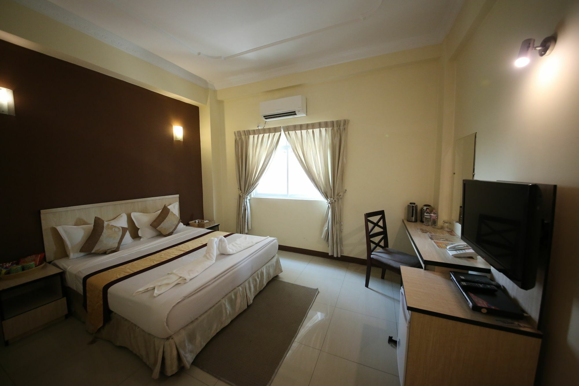 Hotel 72 Rangun Zewnętrze zdjęcie